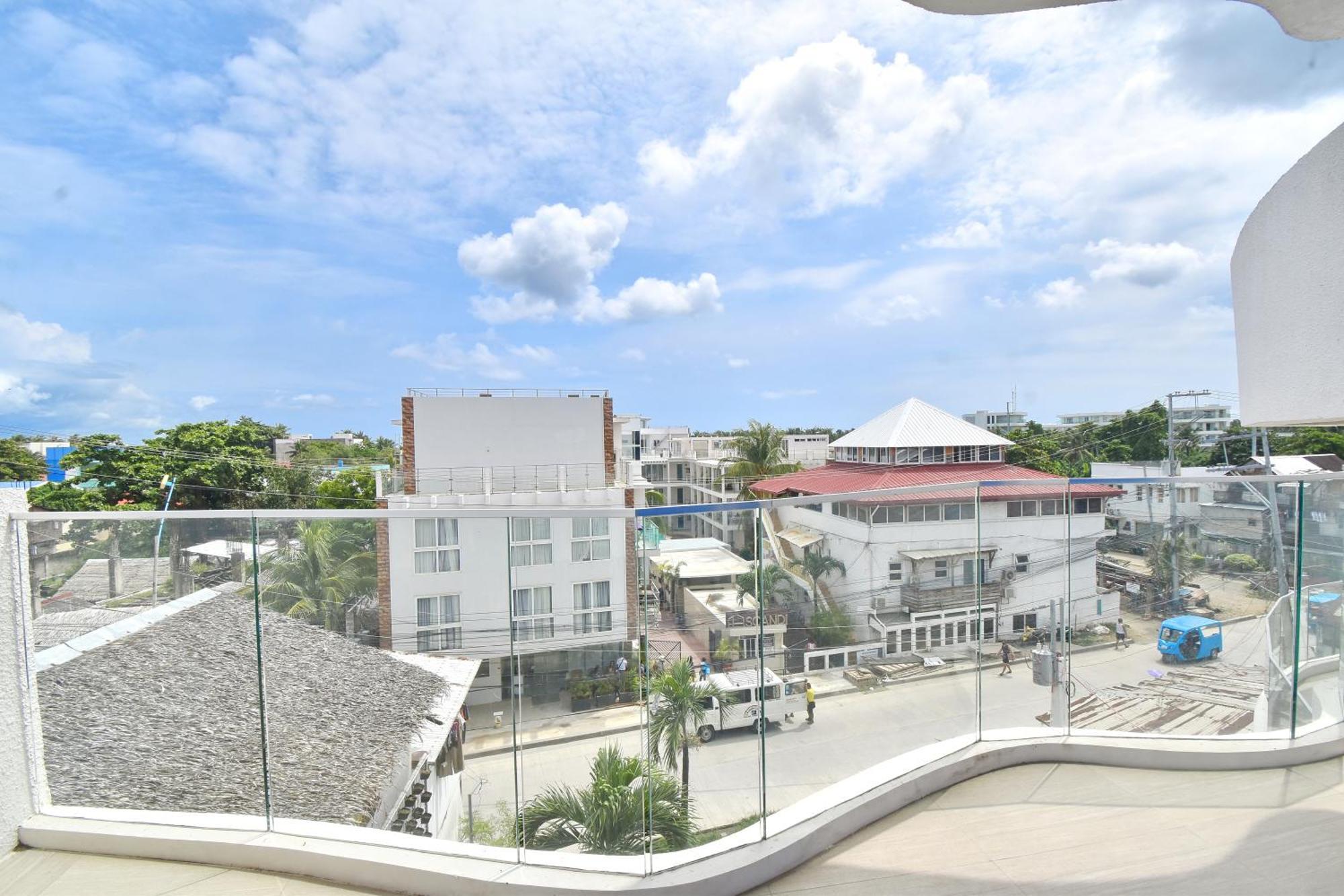 Blue Suites Boracay Balabag  Dış mekan fotoğraf